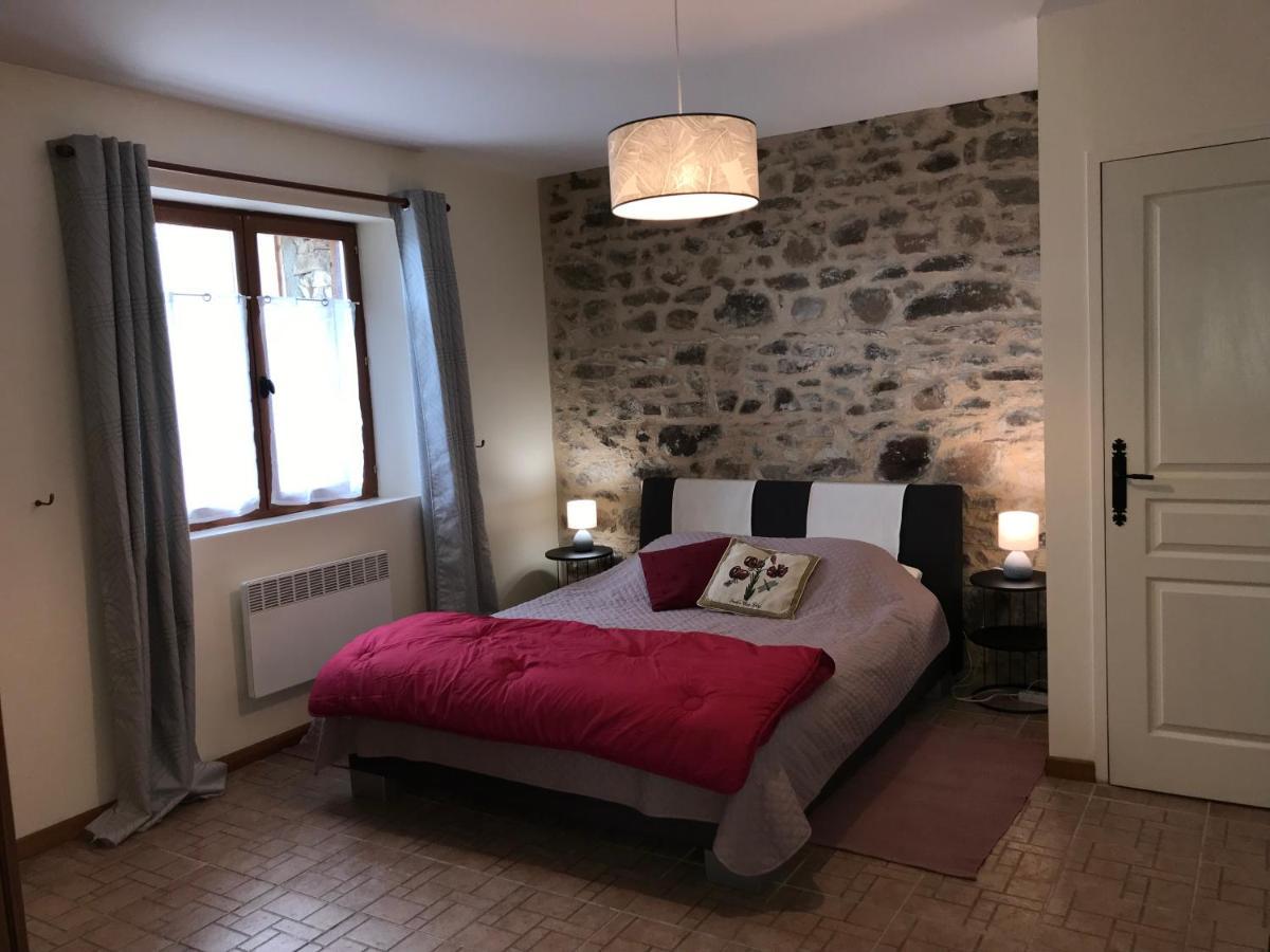 Gites & Chambres D'Hotes Peyrecout Laparrouquial Esterno foto