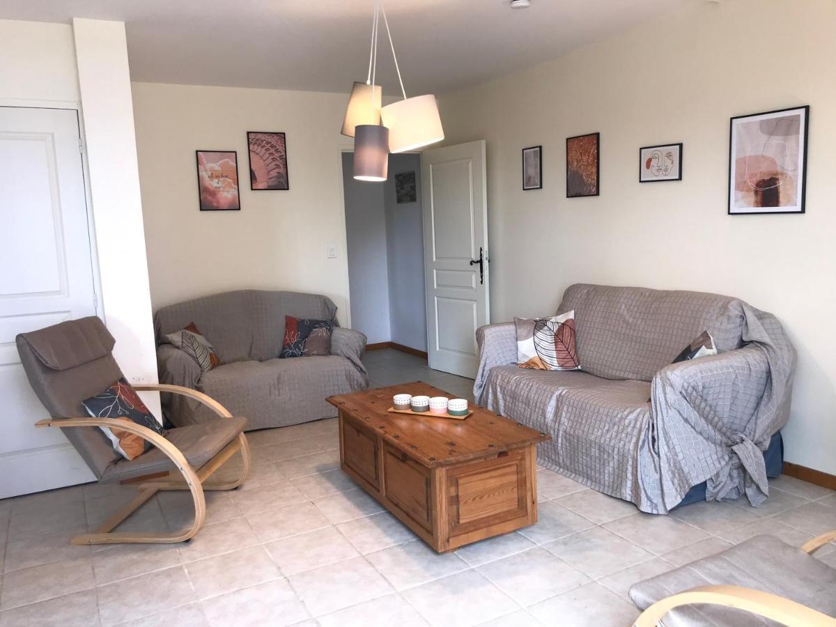 Gites & Chambres D'Hotes Peyrecout Laparrouquial Esterno foto