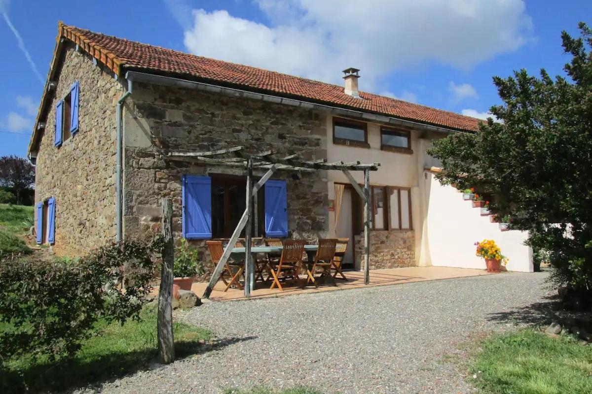 Gites & Chambres D'Hotes Peyrecout Laparrouquial Esterno foto