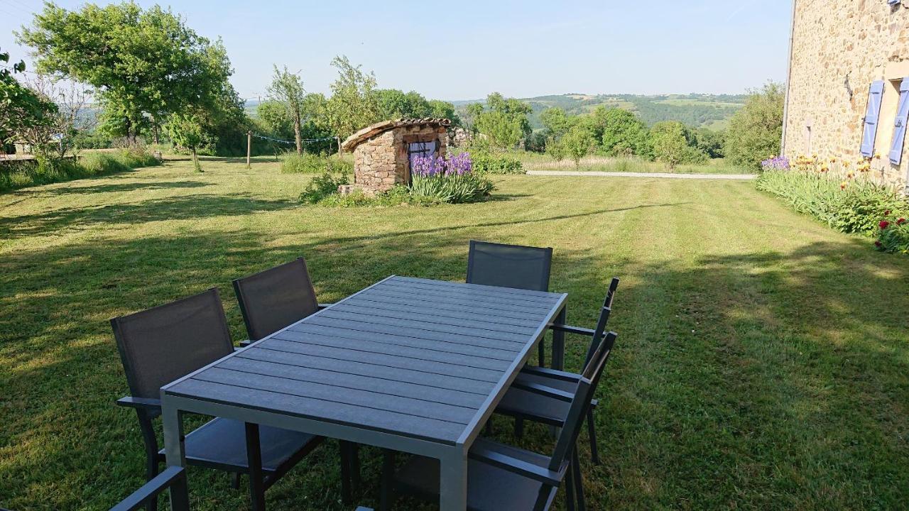 Gites & Chambres D'Hotes Peyrecout Laparrouquial Esterno foto