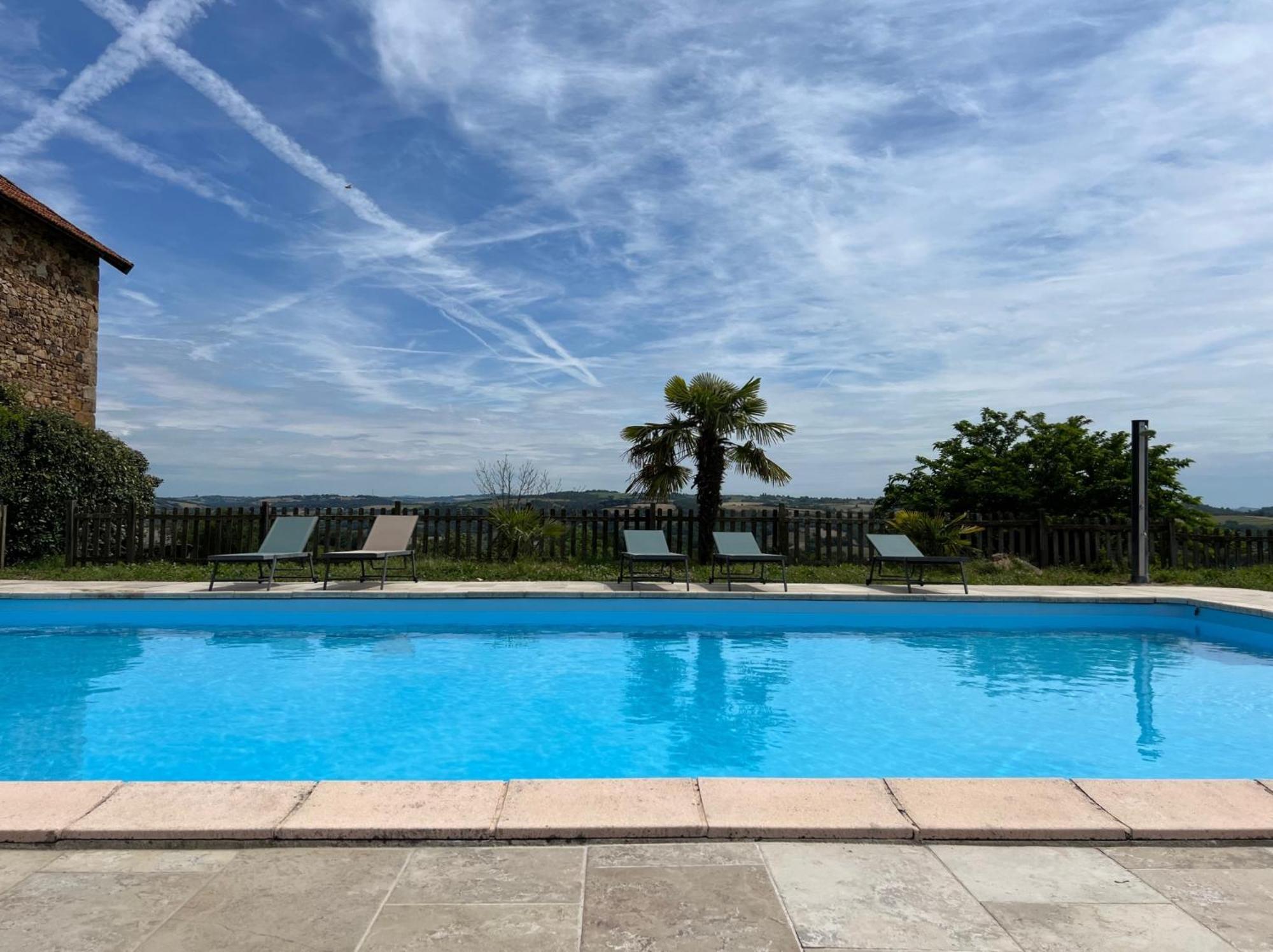 Gites & Chambres D'Hotes Peyrecout Laparrouquial Esterno foto