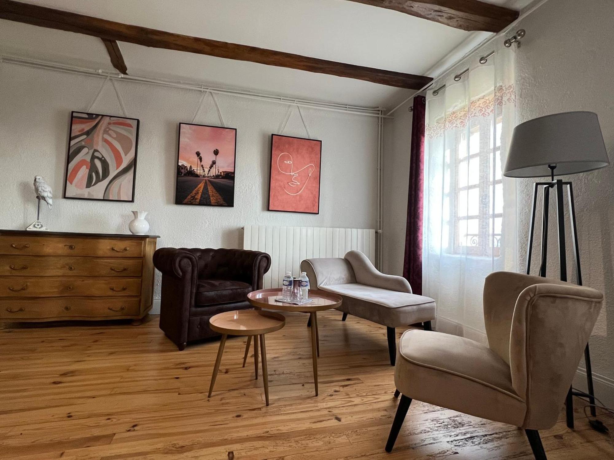 Gites & Chambres D'Hotes Peyrecout Laparrouquial Esterno foto