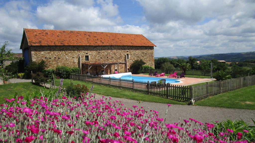Gites & Chambres D'Hotes Peyrecout Laparrouquial Esterno foto